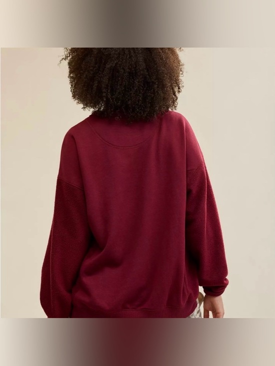 Sz Small Aerie Très Chic Chenille
Oversized Crewneck Sweatshirt Cherry Burgundy - Picture 2 of 12